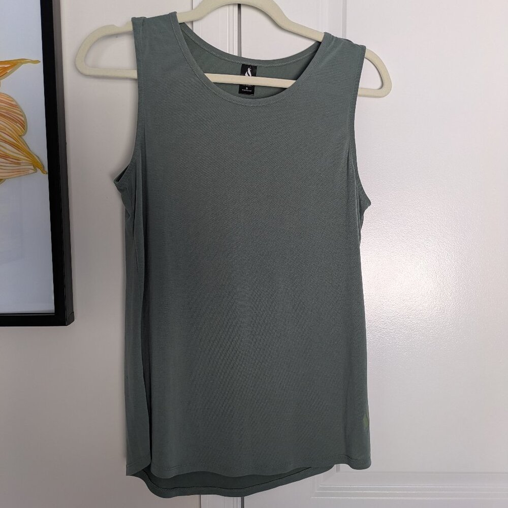 2/$15 - Sketchers tank top